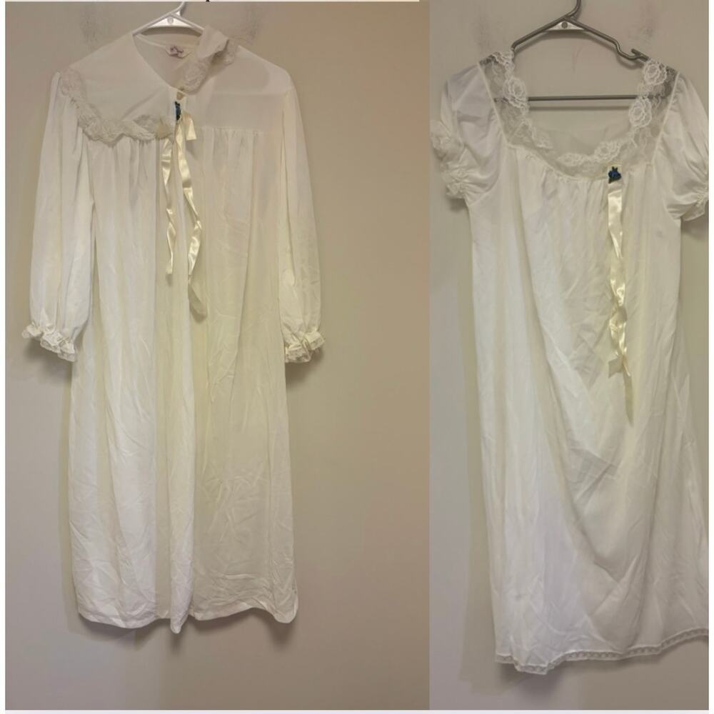 Heiress Vintage White Lace Ruffle Sleeve Fairycore Peignoir Night Robe & Slip